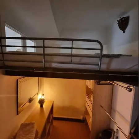 Apartamento De Charme, *